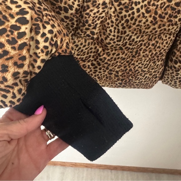 Anna Cai New York Puffer leopard print jacket - Picture 3 of 10